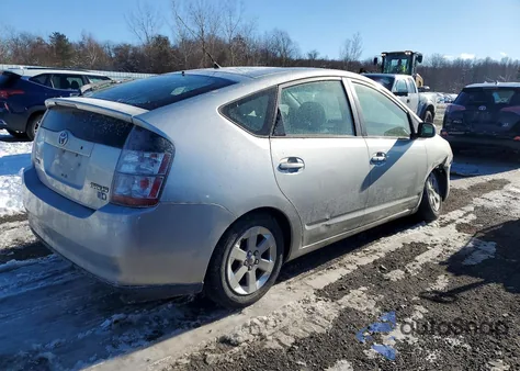 2004 Toyota Prius z USA, uszkodzony, nr VIN JTDKB20U040108061